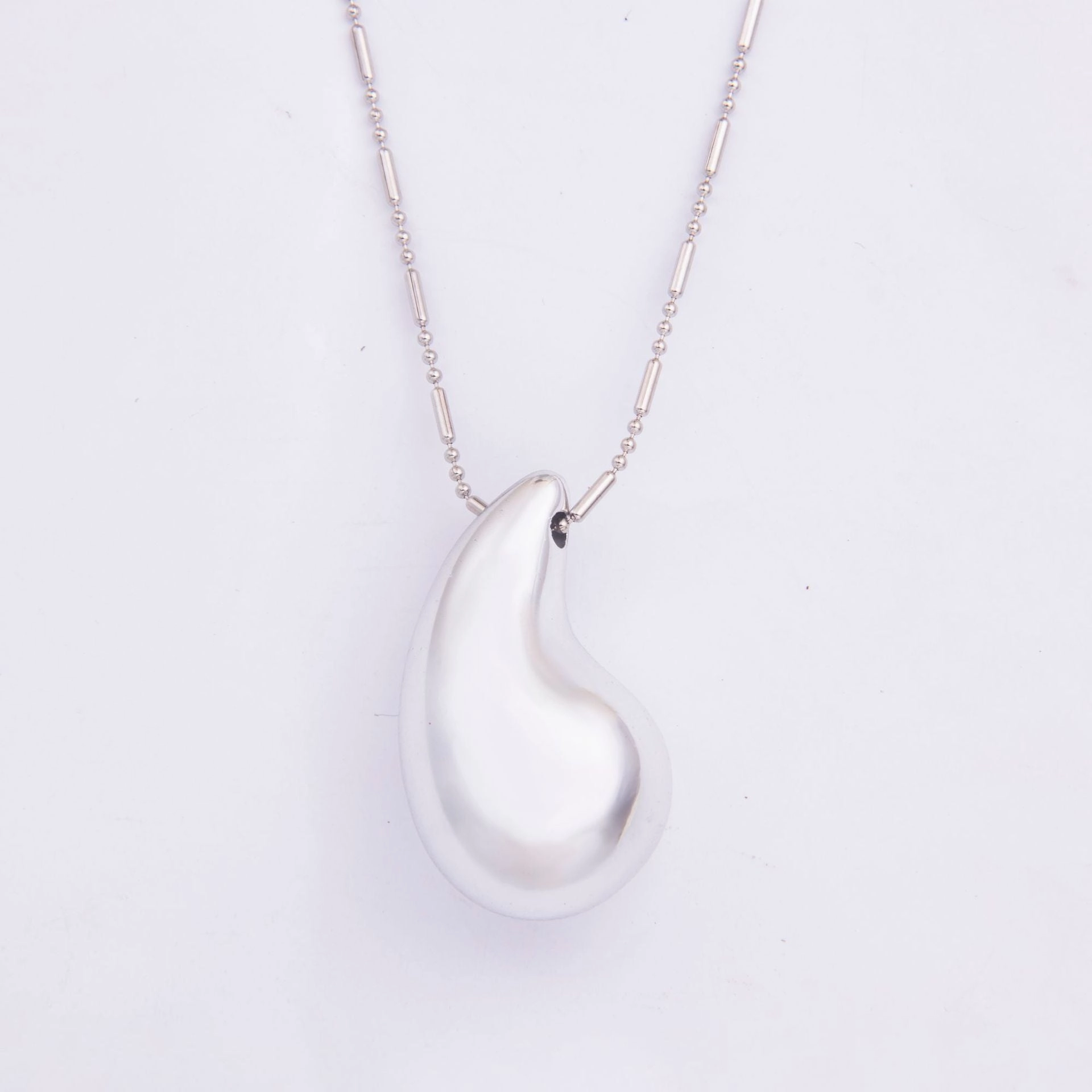 Wholesale Colorful Water Drop Large Acrylic Necklace