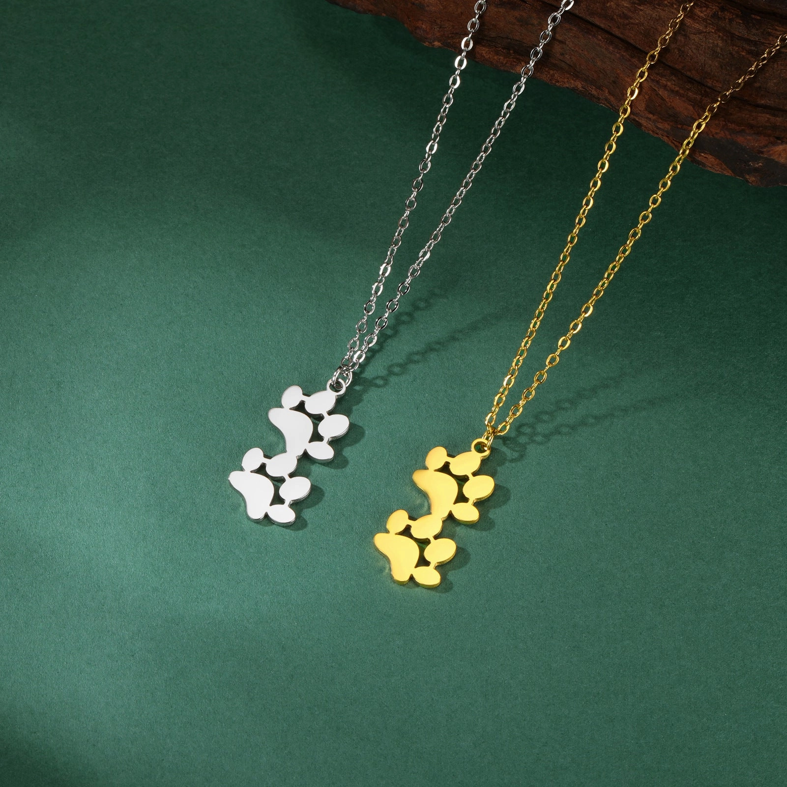 Wholesale Continuous Cat Paw Animal Footprint Pendant Stainless Steel Necklace