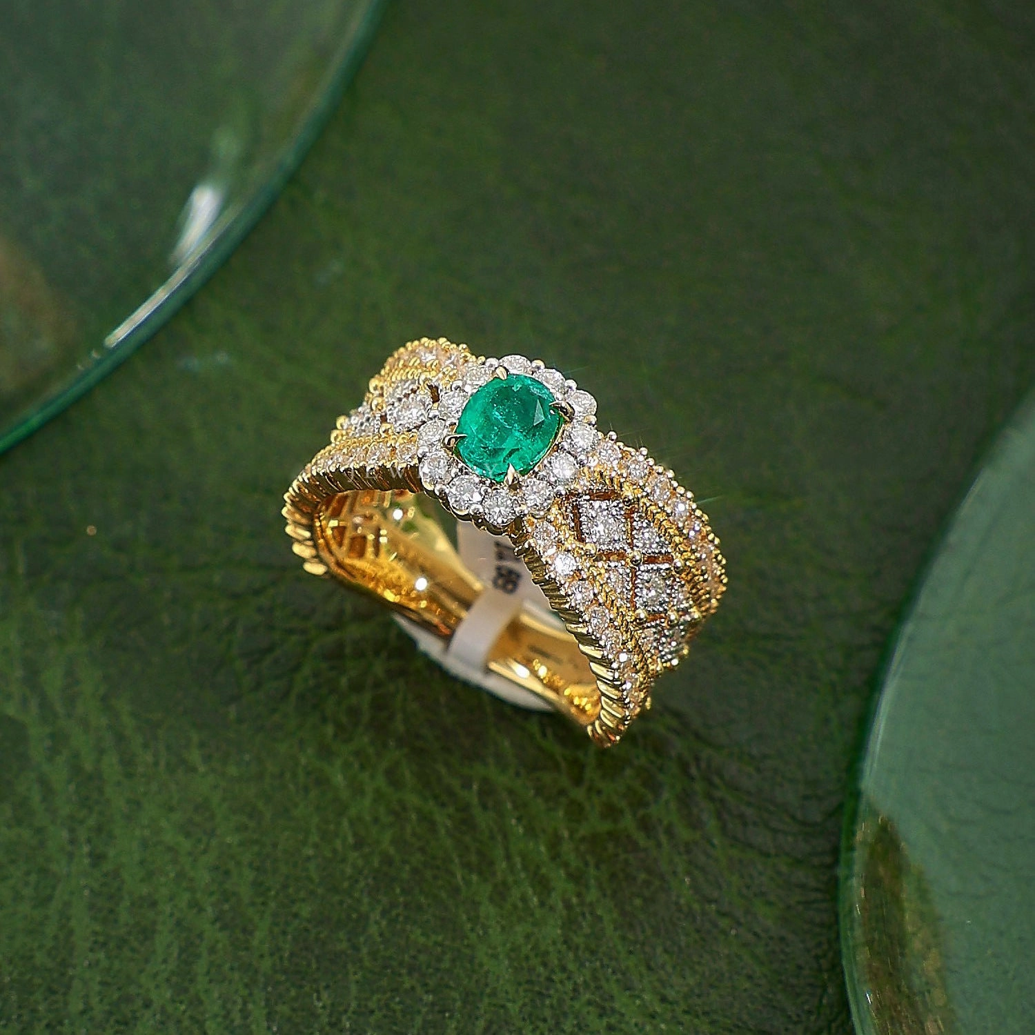 Wholesale Copper Lace Two Tone Gold Diamond Emerald Ring