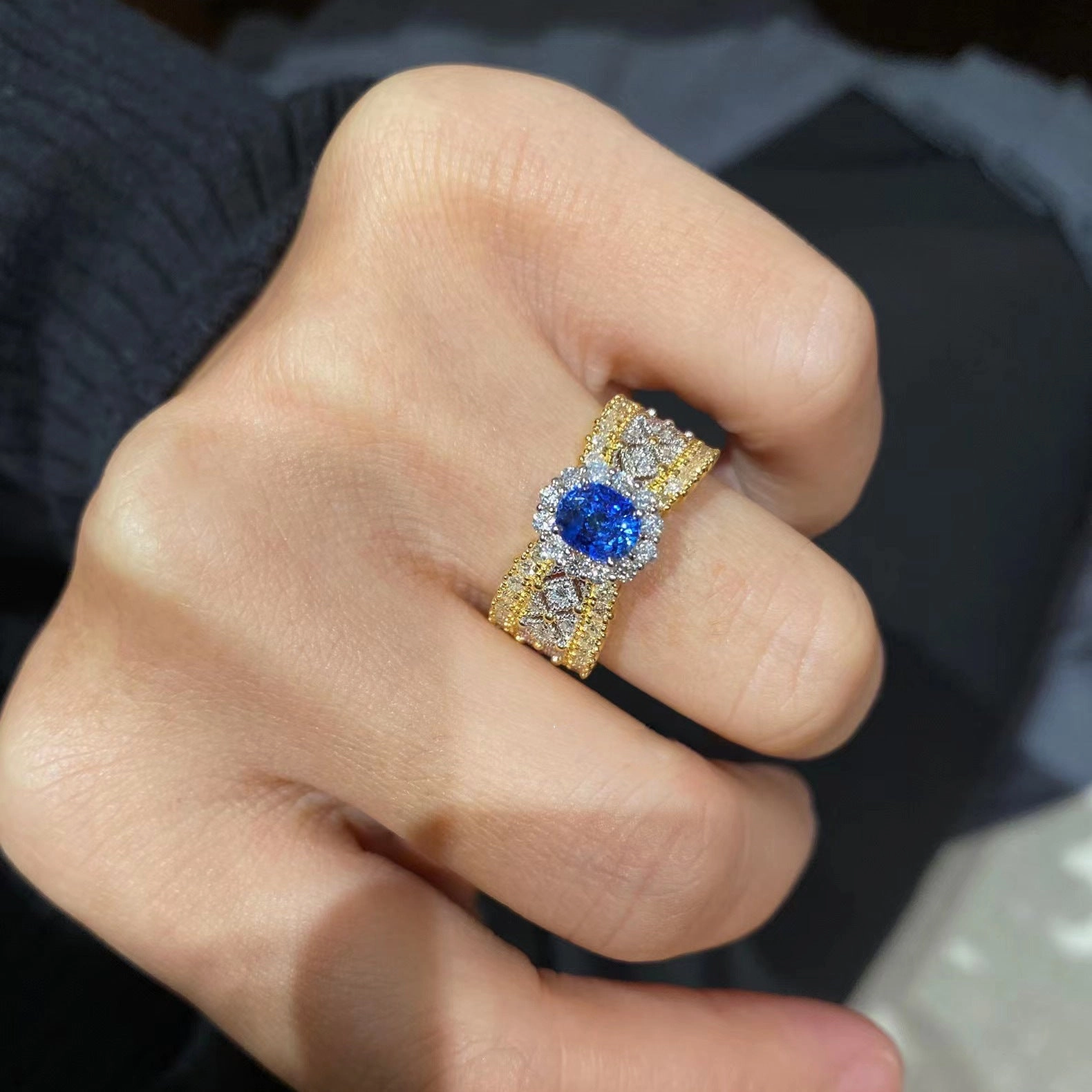 Wholesale Copper Lace Two Tone Gold Diamond Emerald Ring