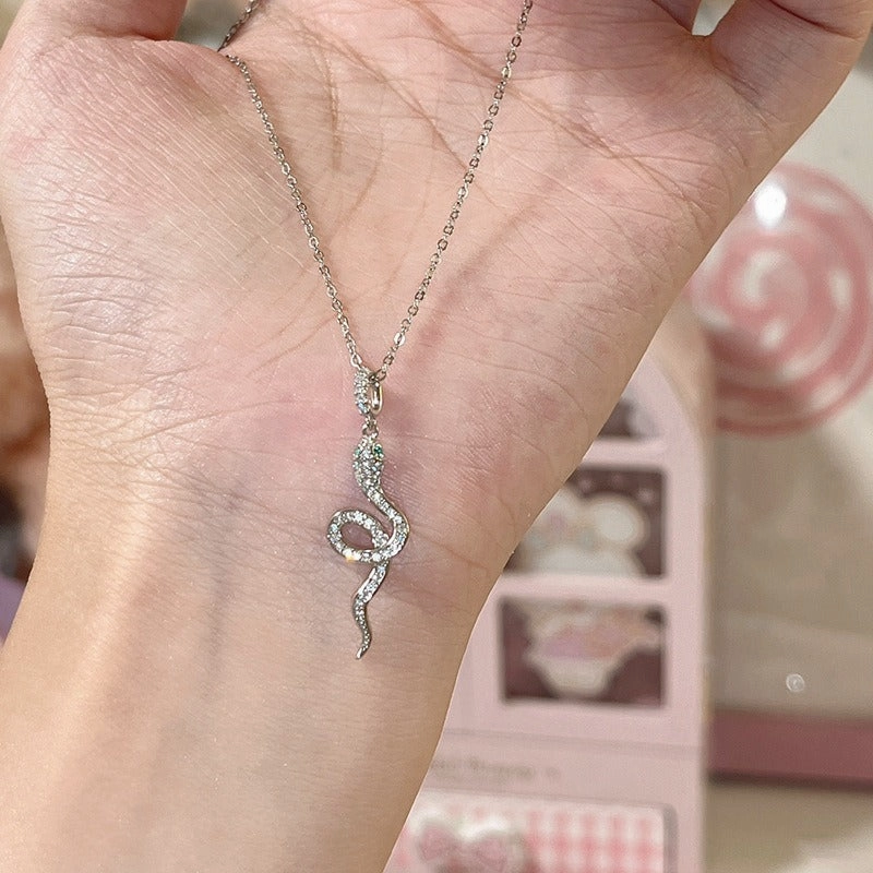Wholesale Copper Niche Design Light Luxury Snake Clavicle Necklace