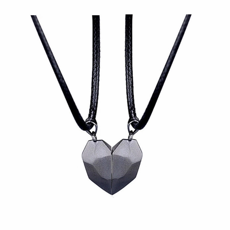 Wholesale Couple Love Necklace Magnet Wishing Stone Pendant Broken Heart Clavicle Chain Heart Shaped Necklaces