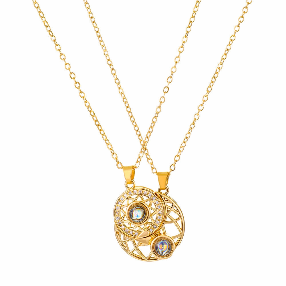 Wholesale Couple Projection Magnetic Attraction Pendant Clavicle Chain