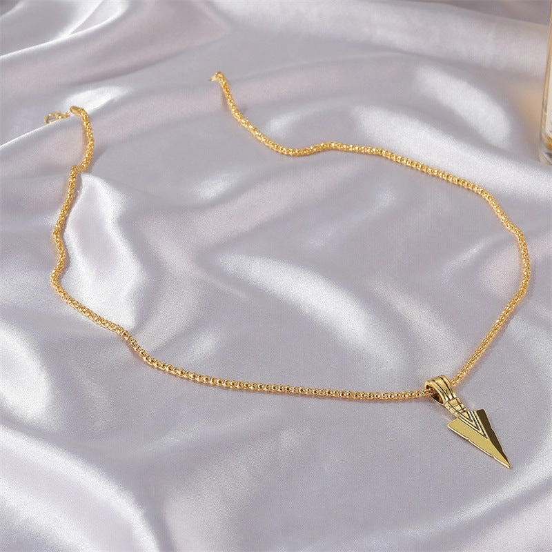 Wholesale Creative Alloy Retro Arrow Triangle Pendant Personalized Fashion Necklaces