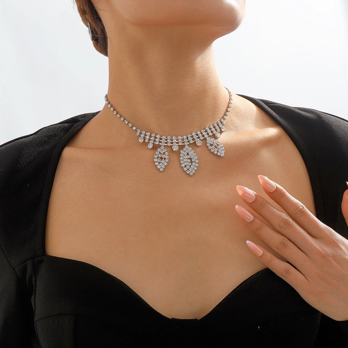 Wholesale Creative Geometric Devil's Eye Diamond Necklace