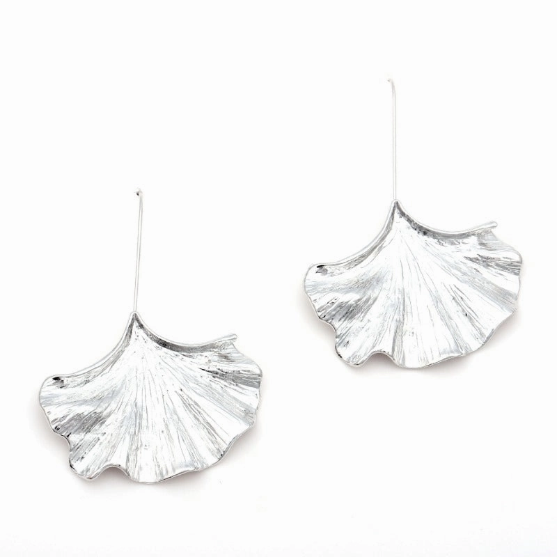 Wholesale Creative Metal Ginkgo Leaf Alloy Earrings