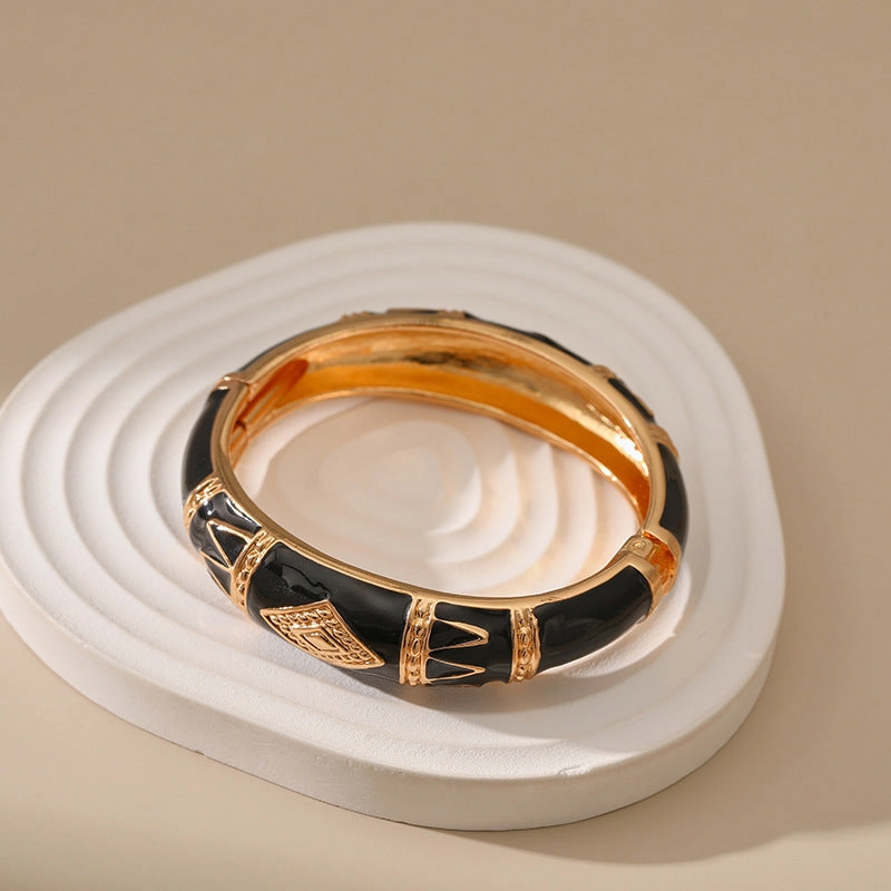 Wholesale Creative Oil Drop Series Round Alloy Bracelet