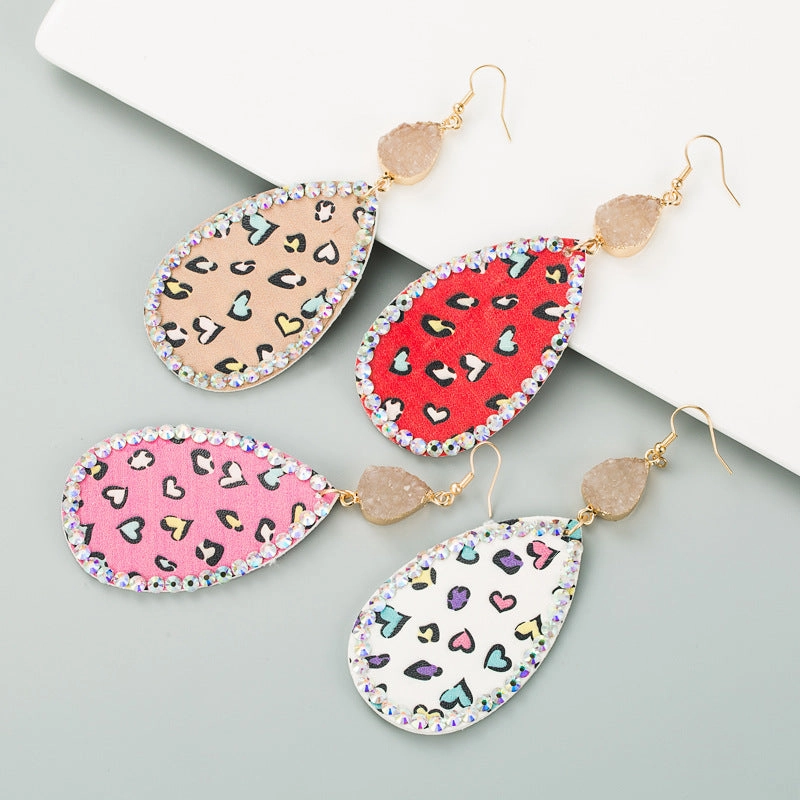 Wholesale Creative teardrop-shaped leather print inlaid rhinestone earrings