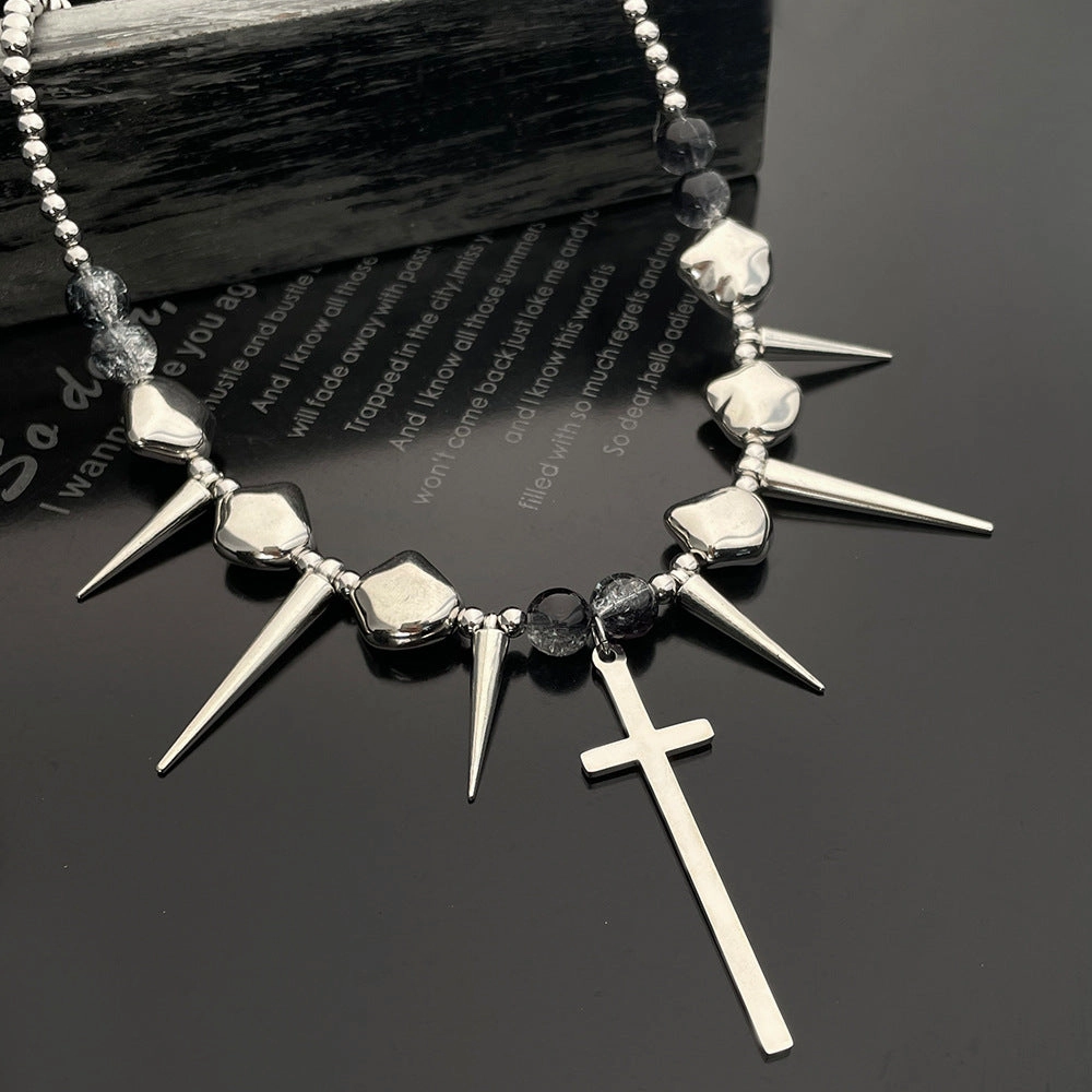 Wholesale Cross rivet exaggerated punk necklace clavicle chain hip hop necklace