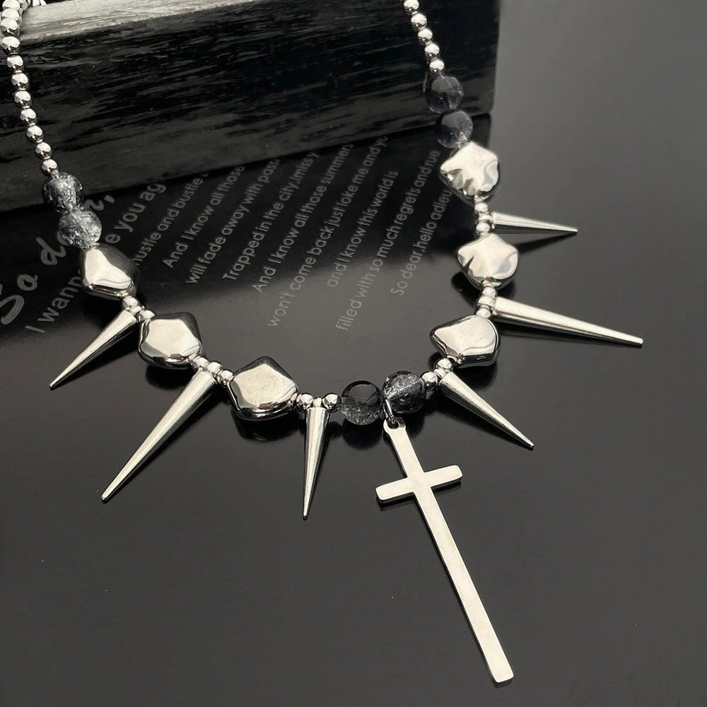 Wholesale Cross rivet exaggerated punk necklace clavicle chain hip hop necklace