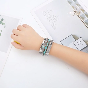 Wholesale Crystal Leather Braided Leather Vintage Bohemian Feather Turquoise Gravel Magnet Clasp Bracelet