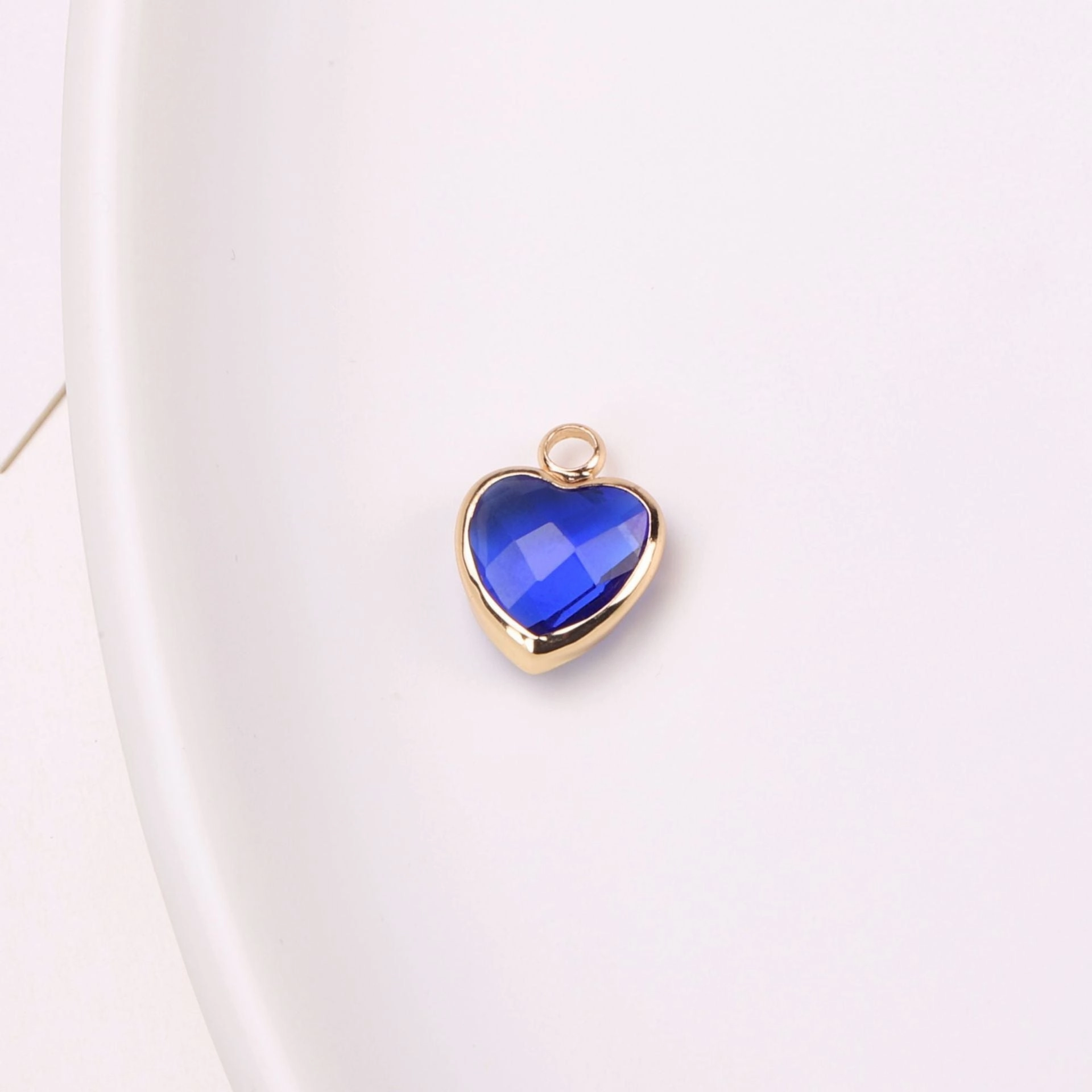Wholesale Crystal Love Peach Heart Pendant