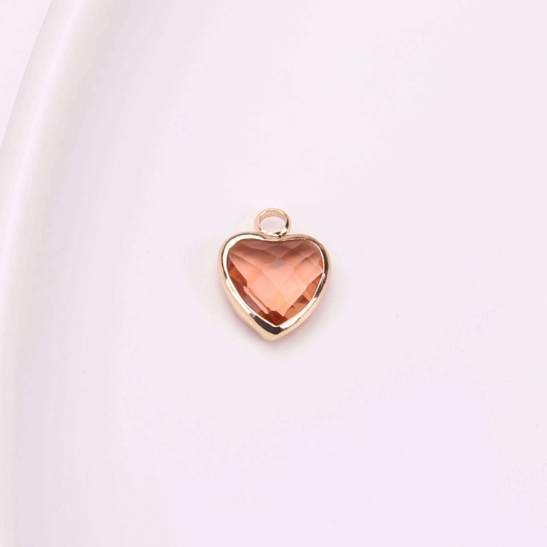 Wholesale Crystal Love Peach Heart Pendant