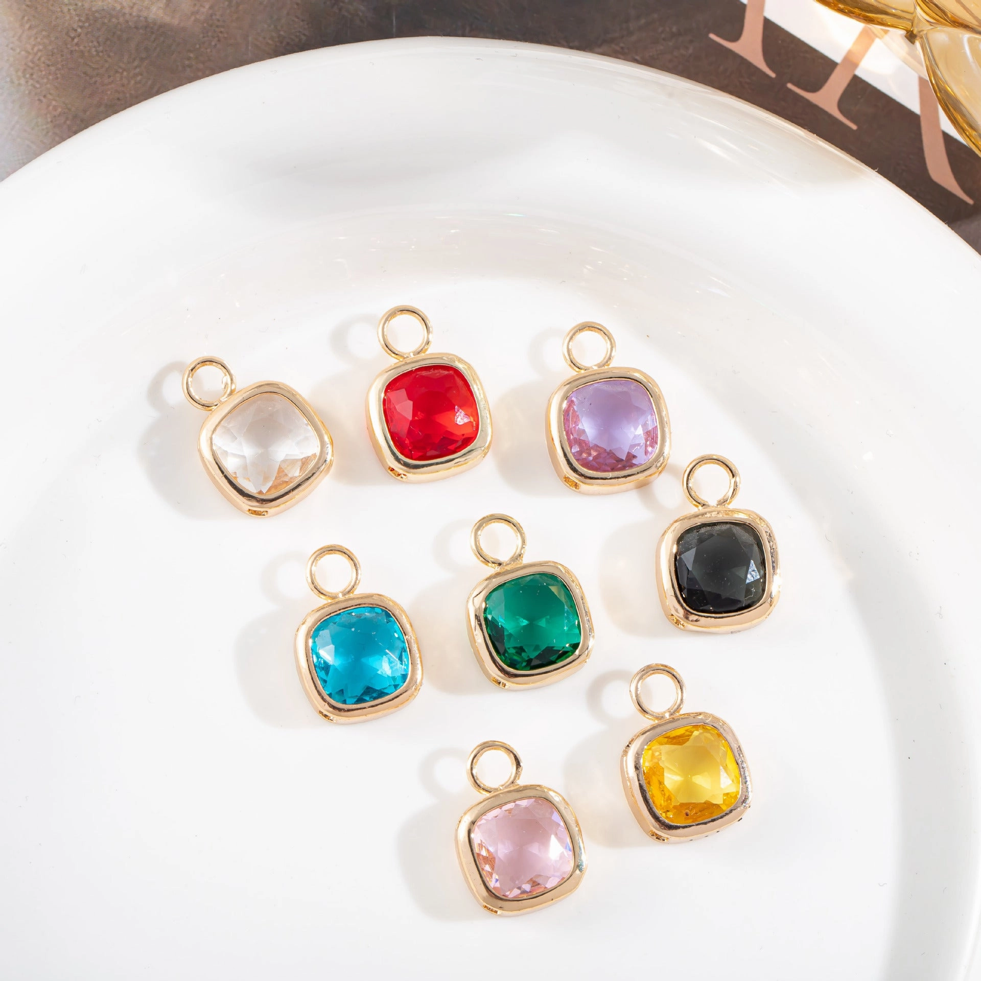 Wholesale Crystal Sugar Cube Pendant Accessories
