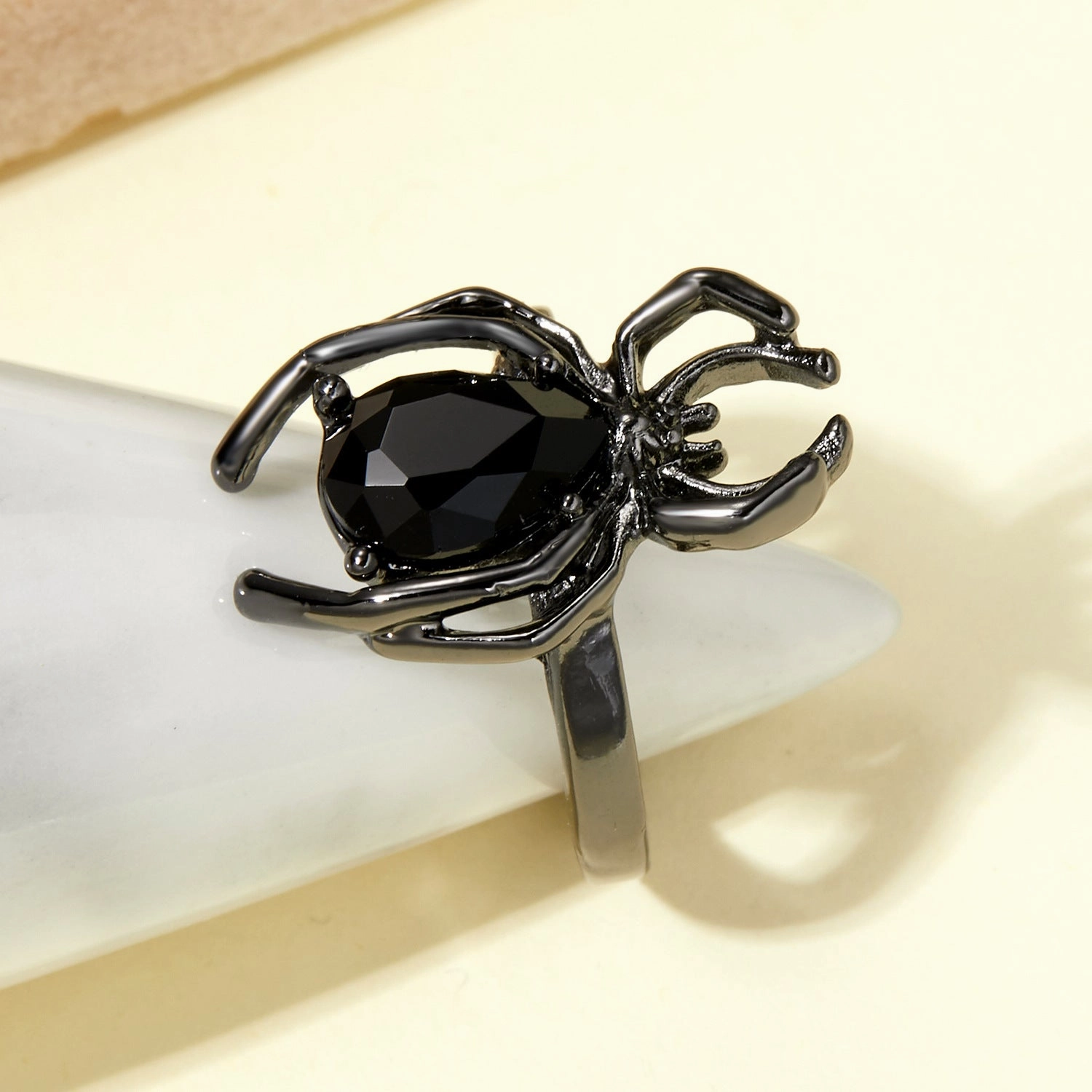 Wholesale Dark Style Halloween Personality Exaggerated Hip-Hop Spider Rings