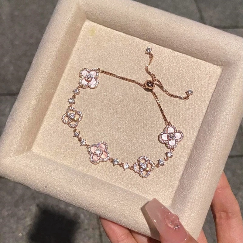 Wholesale Daughter Elegant Niche All-match Fashion Bracelet OLY Exclusive