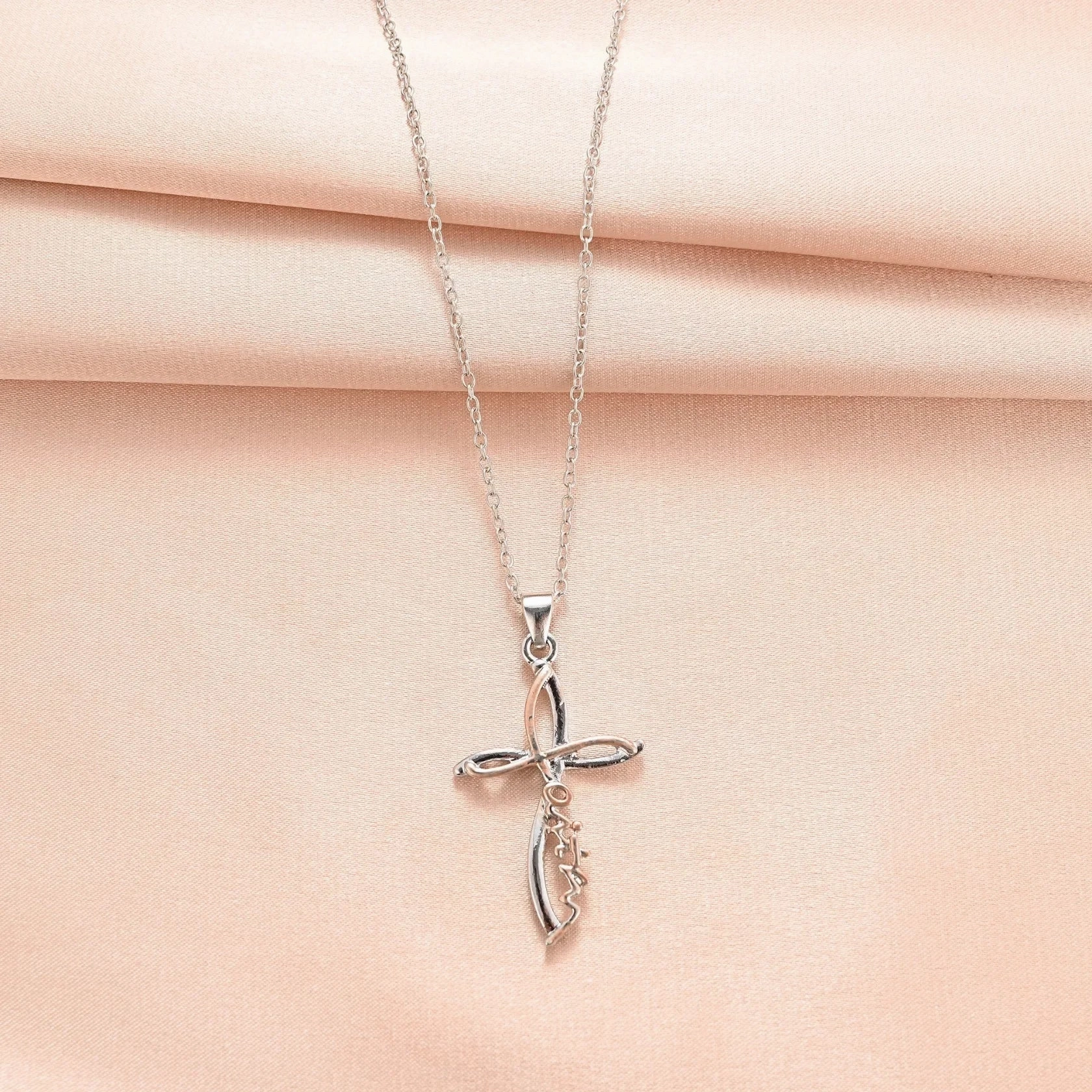 Wholesale design Diamond-embedded niche Hollow Cross necklace