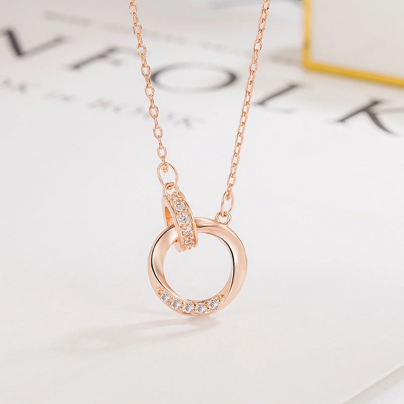 Wholesale Diamond-encrusted double-ring Mobius ring couple necklace for men and women light luxury niche high-end Valentine's Day gift