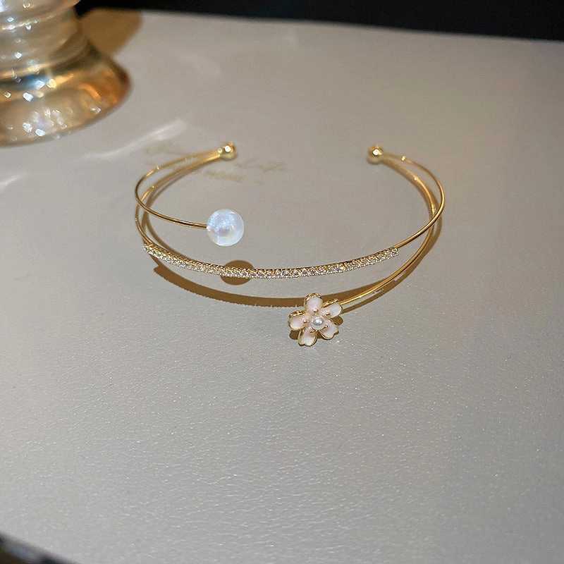 Wholesale Diamond Inlaid Metal Bracelets