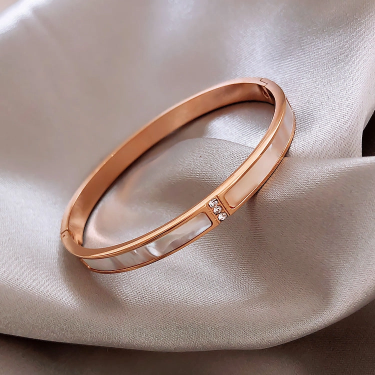 Wholesale Diamond Inlaid Metal Bracelets