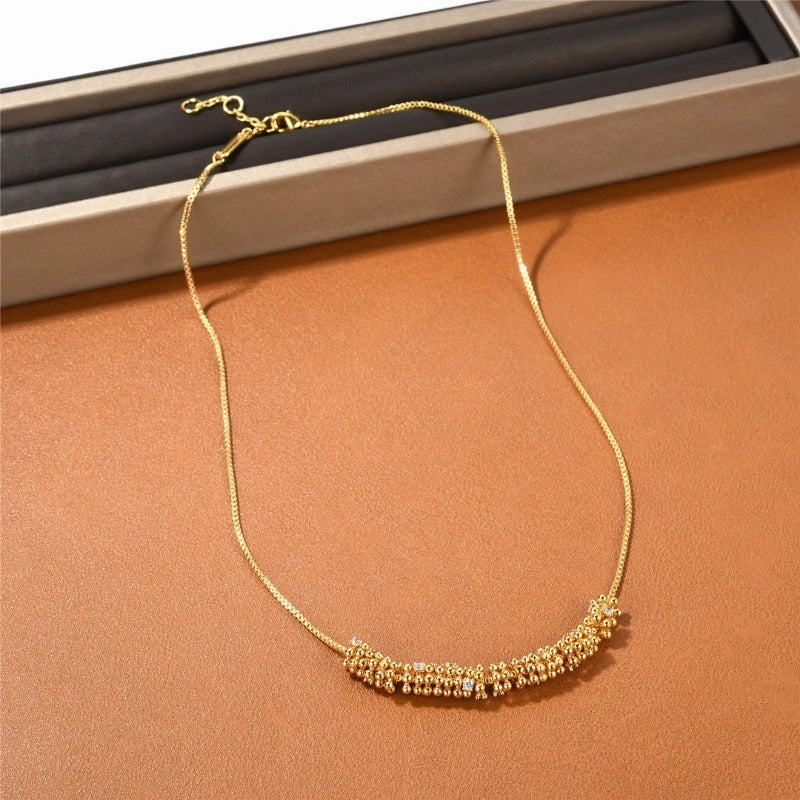 Wholesale diamond light luxury pendant versatile clavicle copper necklace
