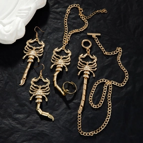 Wholesale Diamond Punk Style Scorpion Necklace