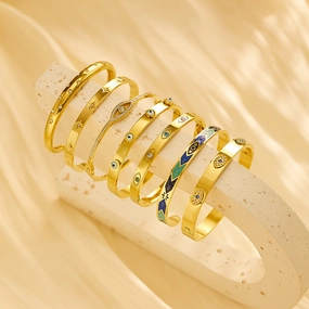 Wholesale Diamond Studded Stainless Steel Colored Zircon Eyes Titanium Steel Bracelet
