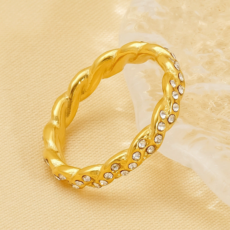 Wholesale Diamond twist ring for women geometric index finger ring internet celebrity ring