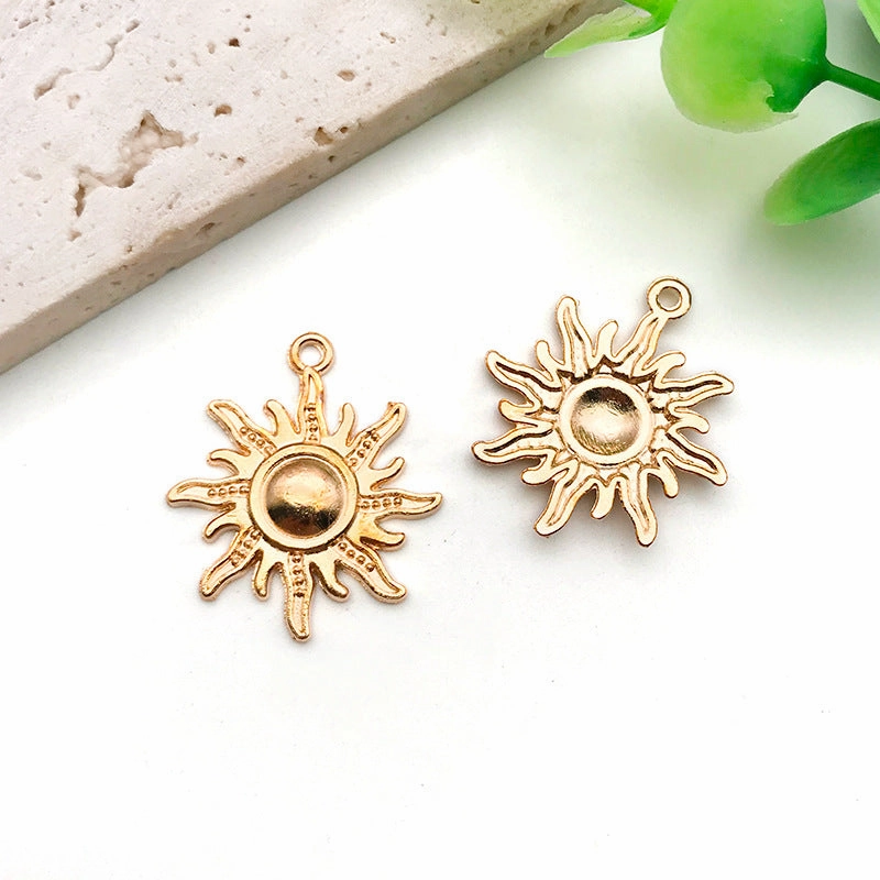 Wholesale DIY Drip Oil Alloy Small Pendant Bracelet Moon Star Sun Moon Necklace Pendant Accessories