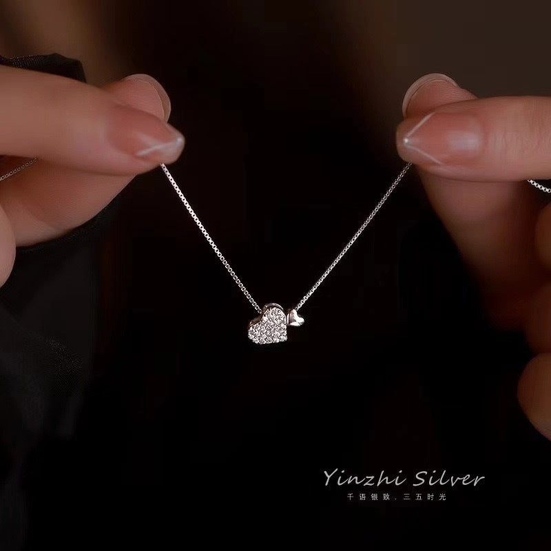 Wholesale Double love zircon light luxury versatile niche design heart-shaped pendant clavicle chain
