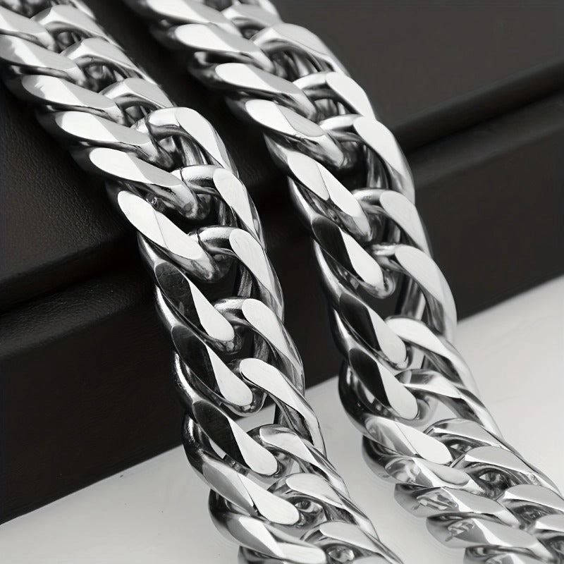 Wholesale Double woven Six sided Grinding Stainless Steel Coarse Style Non fading Titanium Steel Necklaces