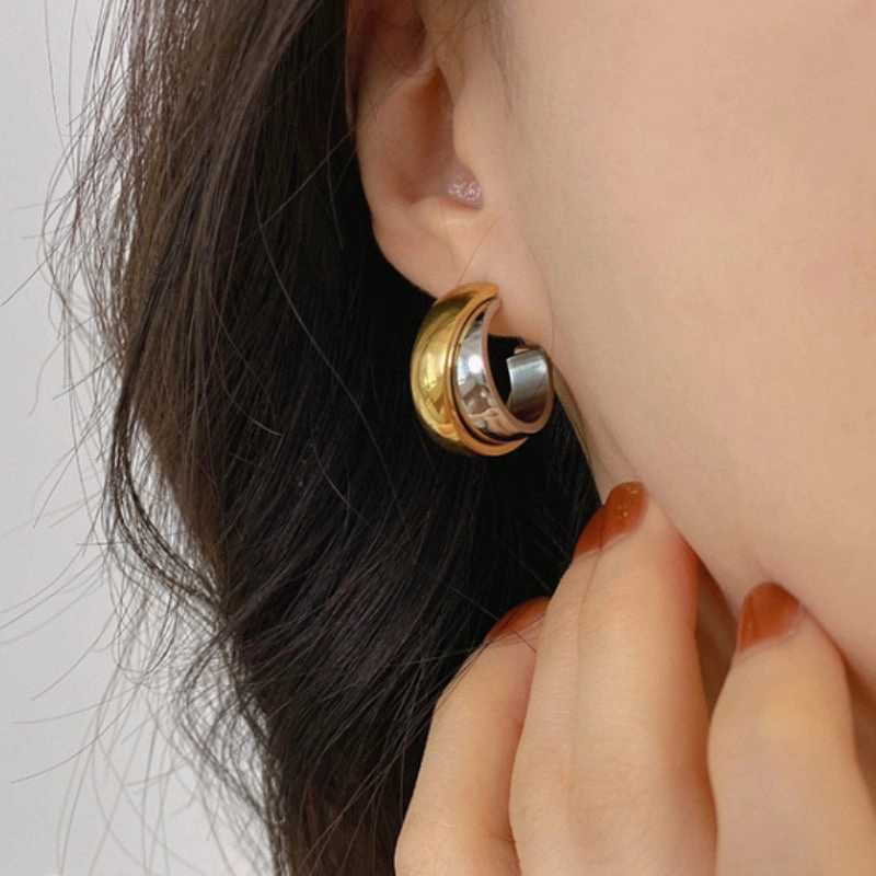 Wholesale Dual Color Overlapping Splicing Double Ring Gold-plated Earrings