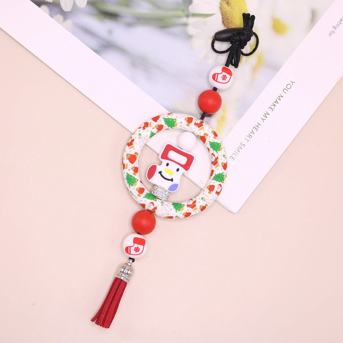 Wholesale Eco-friendly Silicone Ring Christmas Bull Head Cross Flower Creative Sweater Chain