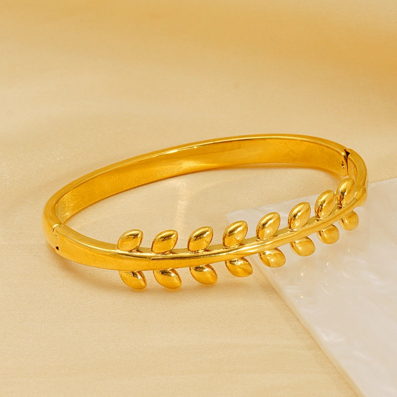 Wholesale Electroplating non-fading titanium steel bracelet buckle bracelet