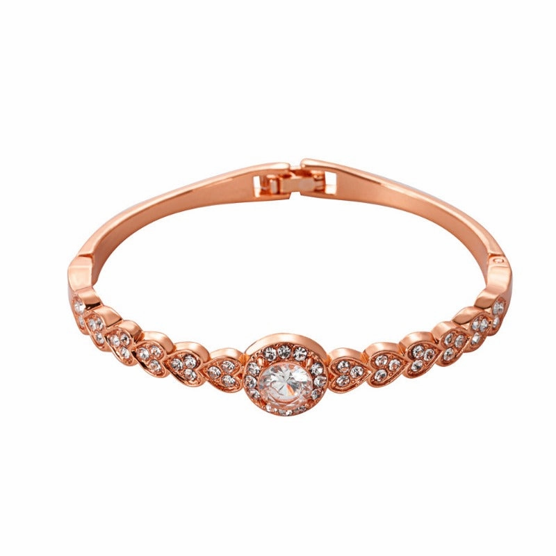 Wholesale European and American Metal Diamond Bracelets Retro Full of Diamond Hearts
