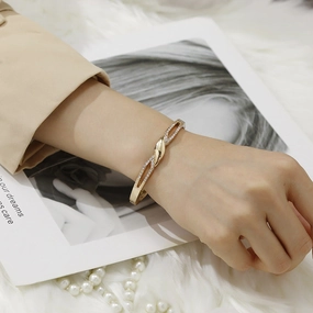 Wholesale Exaggerated Diamond Open Metal Bracelet