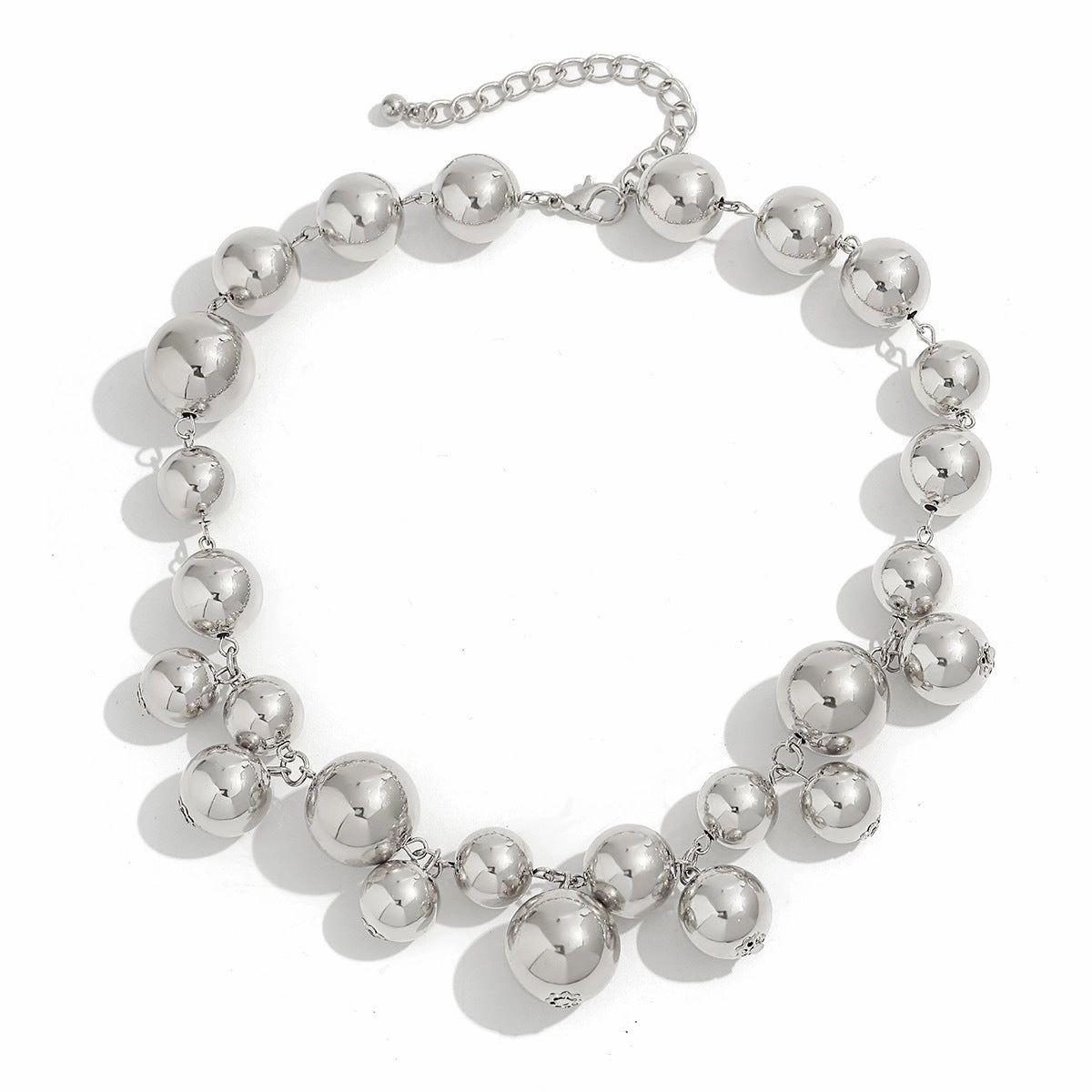 Wholesale Exaggerated large beads short pearl clavicle necklace