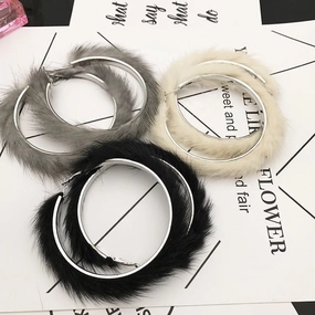 Wholesale Exaggerated Large Circle Mink Fur Ear Loops