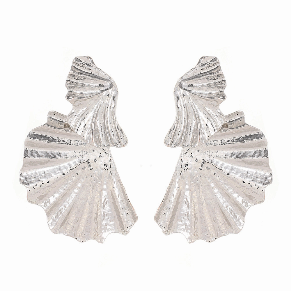Wholesale Exaggerated punk style ginkgo leaf earrings