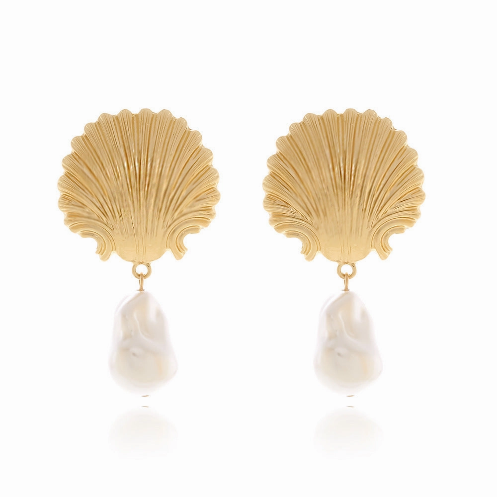 Wholesale Exaggerated Shell Baroque Pearl Pendant