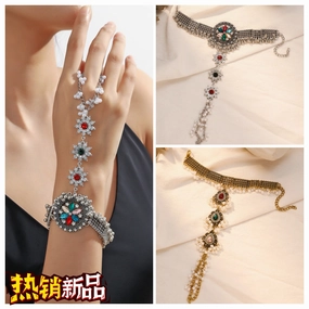 Wholesale Exotic Pearl Tassel Finger Bracelet