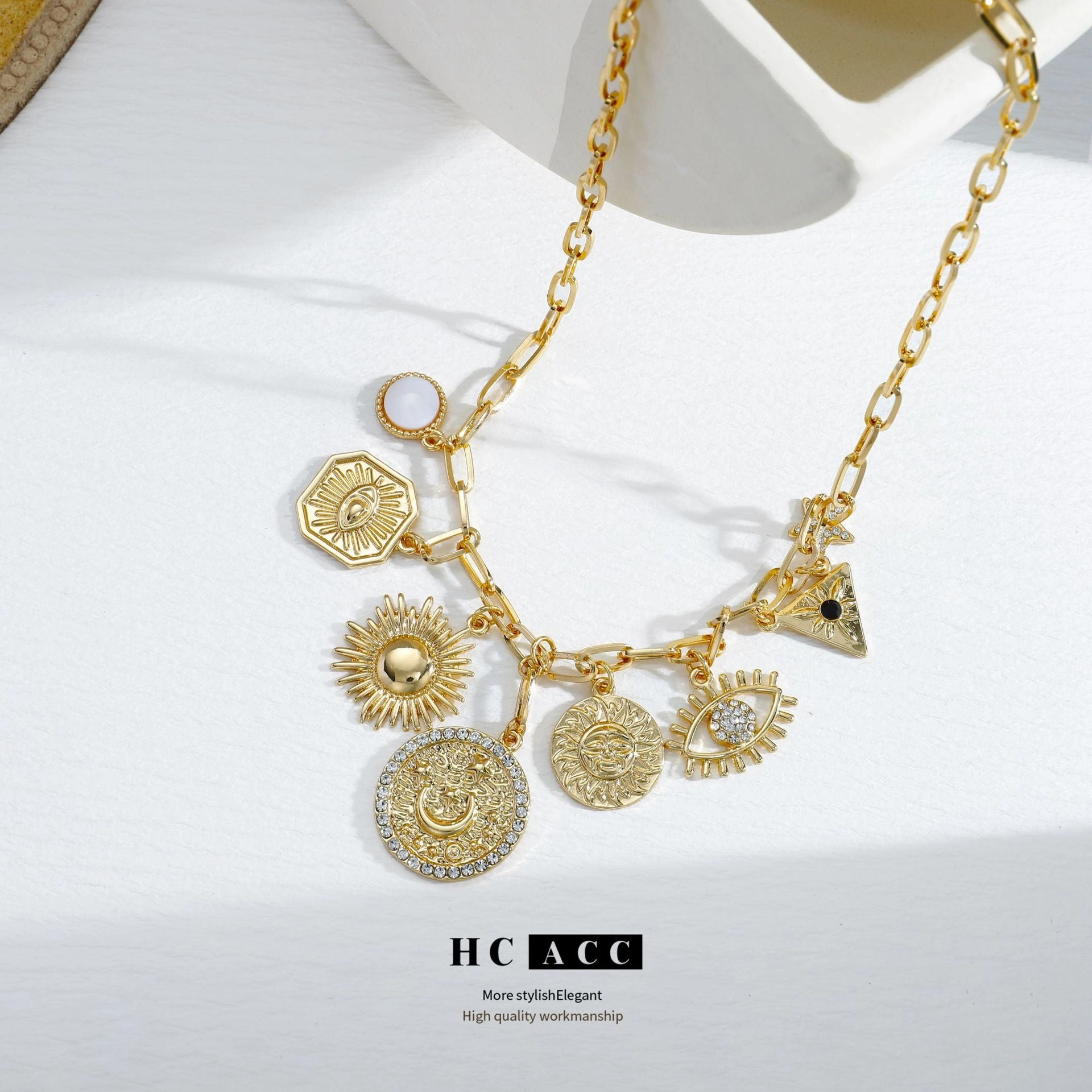 Wholesale Fashion Design Multi-element Demon Eye Moon Diamond Pendant Necklace