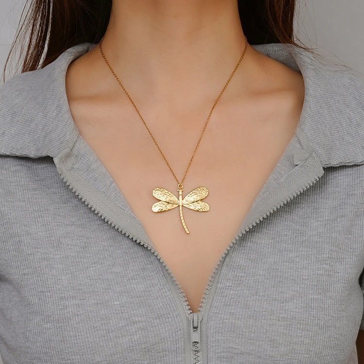 Wholesale  fashion dragonfly shape pendant stainless steel necklace women's Joker 18K clavicle chain