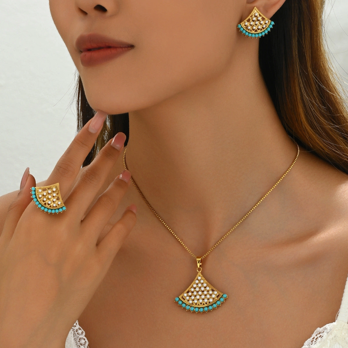 Wholesale Fashion Fan-Shaped All-Match Pearl Inlay Ring Earring Necklace Set