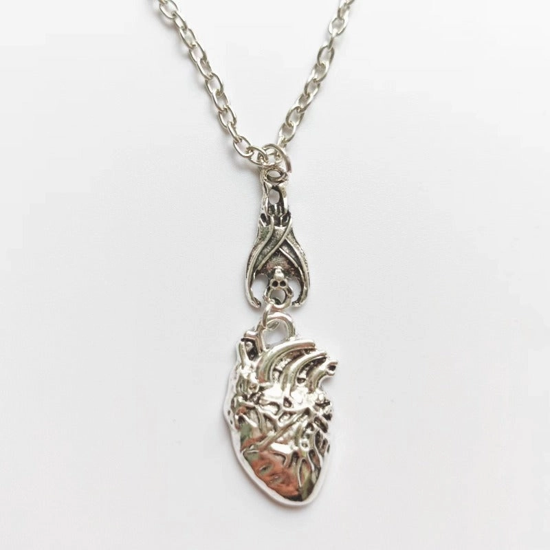 Wholesale Fashion Heart Shape Unique Bohemian Retro Creative Necklaces