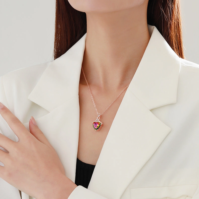 Wholesale Fashion Love Pendant Heart Shape Diamond Crystal Necklaces