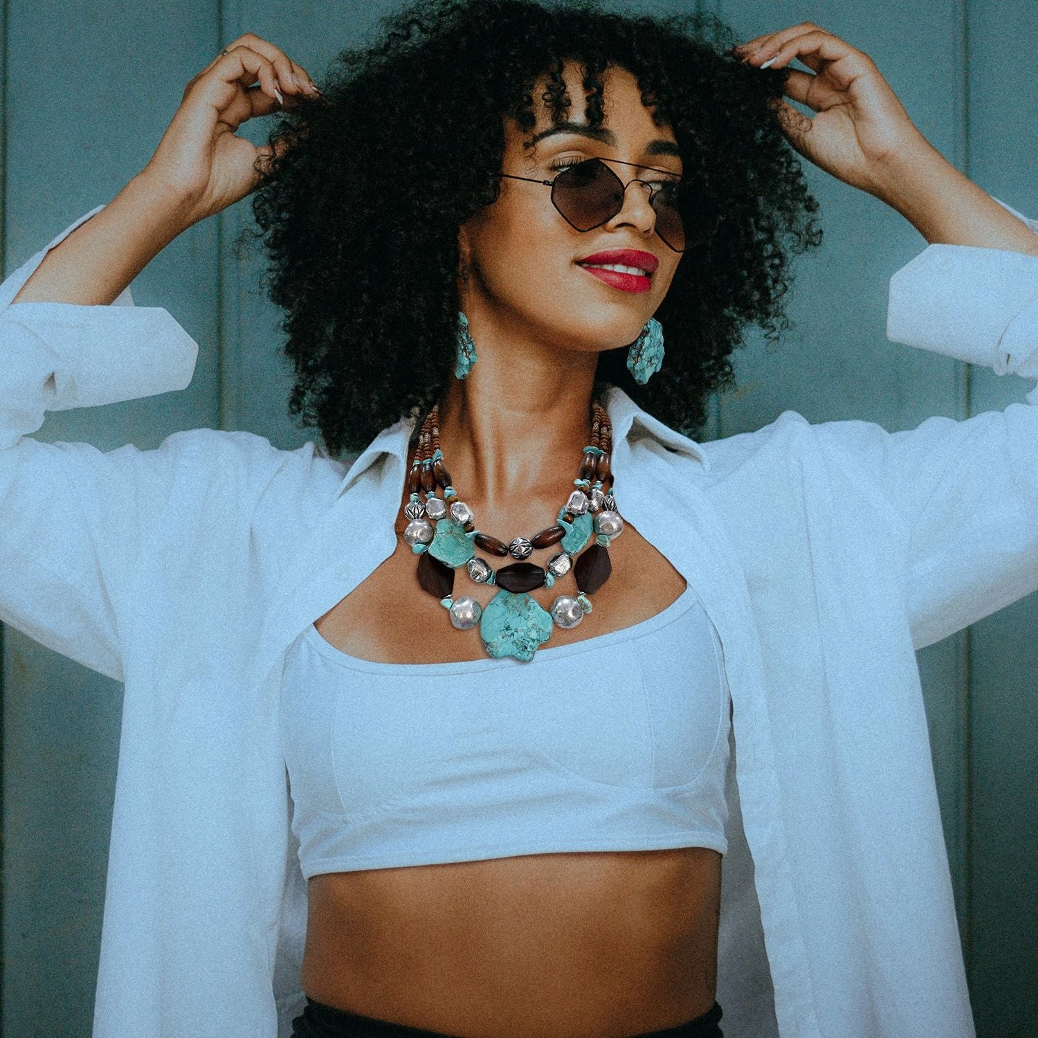 Wholesale Fashion Multi-layer Wooden Beads Shaped Turquoise Vintage Necklace