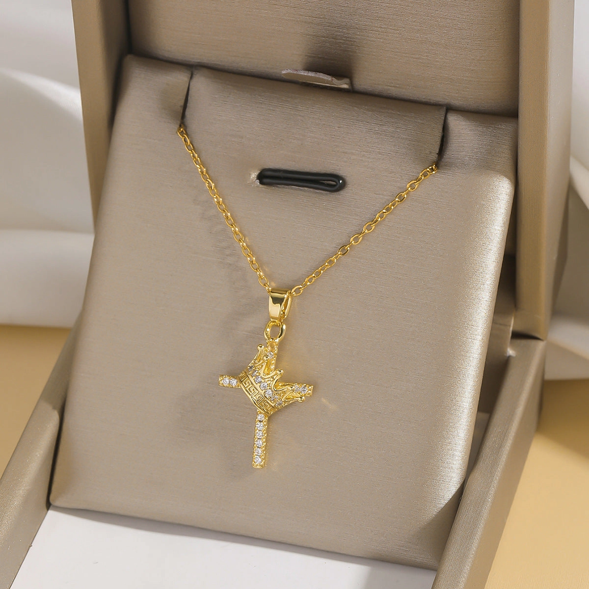 Wholesale  Fashion New Crown Cross Necklace Real Gold Electroplating Elegant Design Jewelry