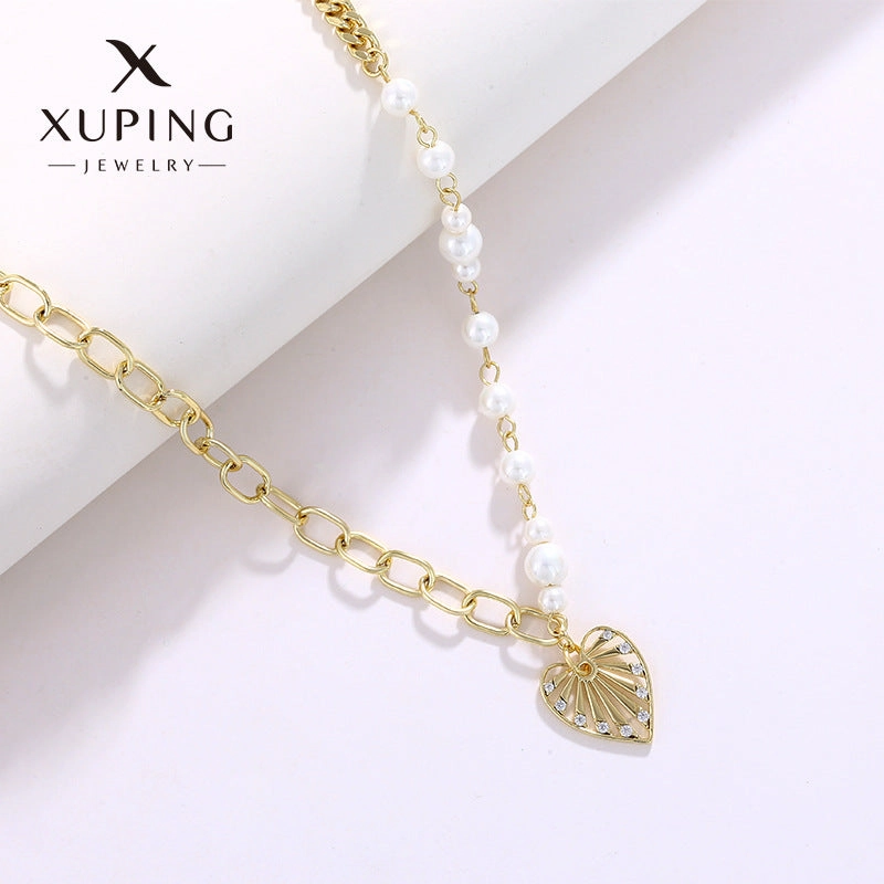 Wholesale Fashion Patchwork Imitation Pearl Autumn and Winter Niche Design, Love Pendant Temperament Collarbone Chain Necklaces