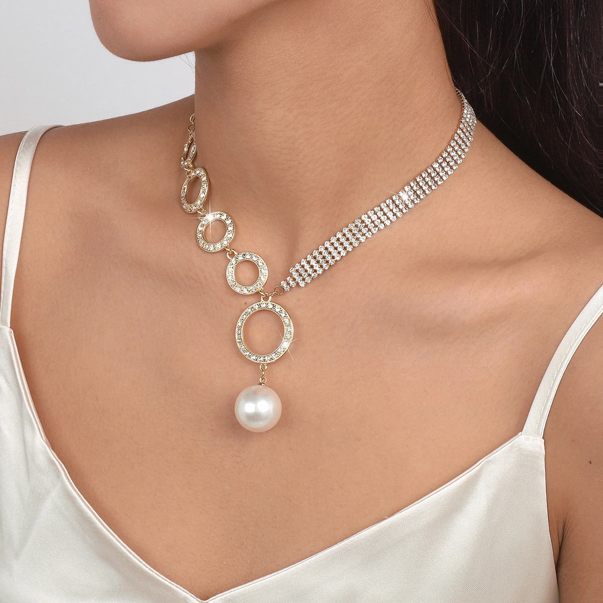 Wholesale Fashion Pearl Colored Rice Bead Bohemian Clavicle Necklace